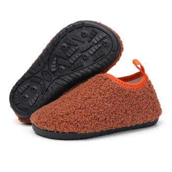 Детски памучни чехли, однотонная топла детска зимна домашна обувки За момчета и момичета, плюшени подови обувки за помещения, Памучен обувки с мека подметка, устойчива на плъзгане